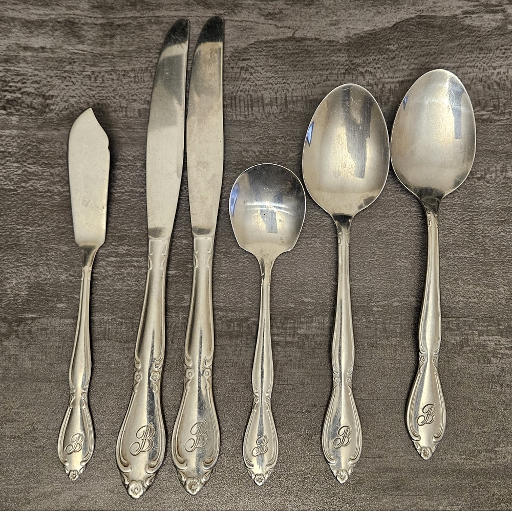 Customcraft Stainless Steel Monogram 'B' Flatware
